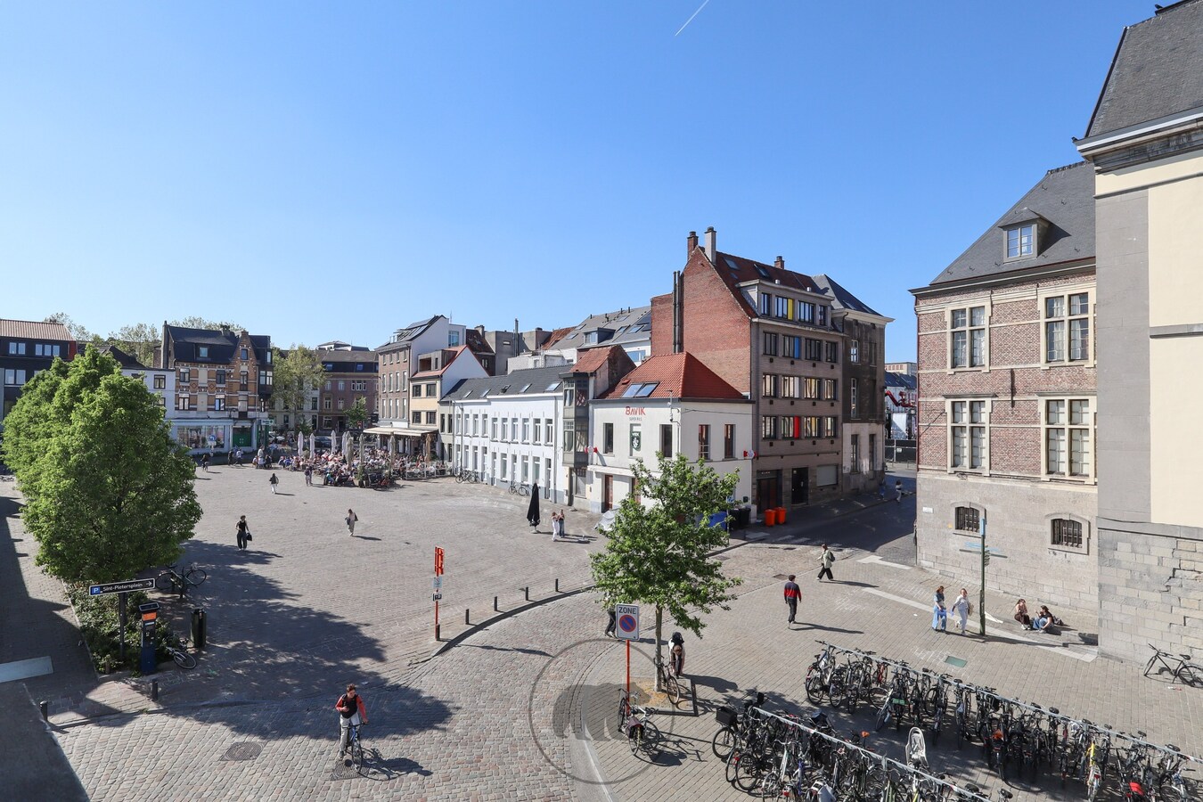 Studentenappartement aan het Kramersplein te Gent 