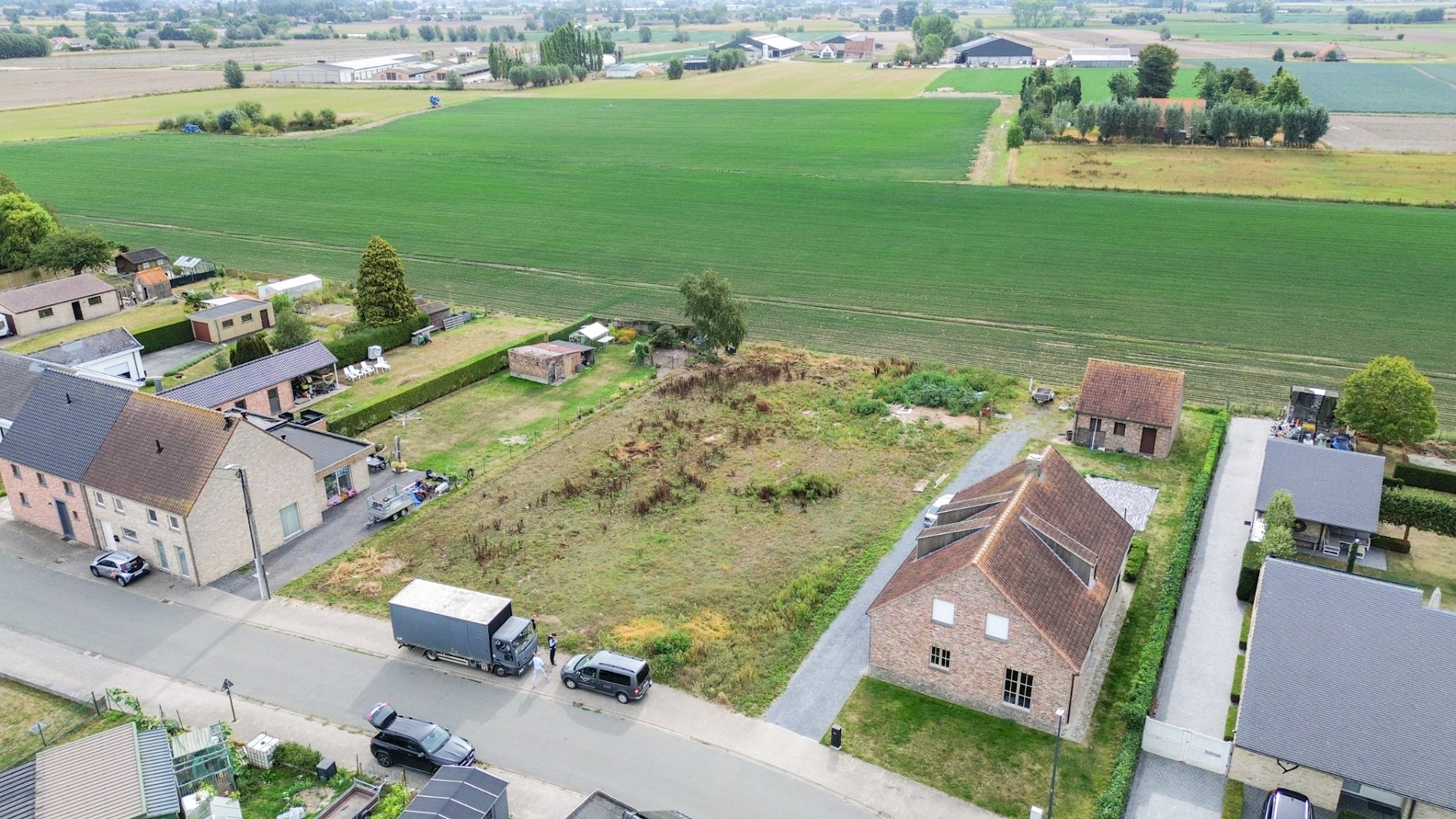 Mooi gelegen perceel bouwgrond voor open bebouwing, 804 m², Bovekerke. 