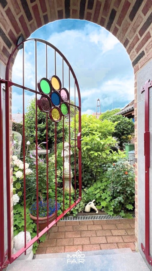 Stijlvol woon- en handelshuis met charmante stadstuin 