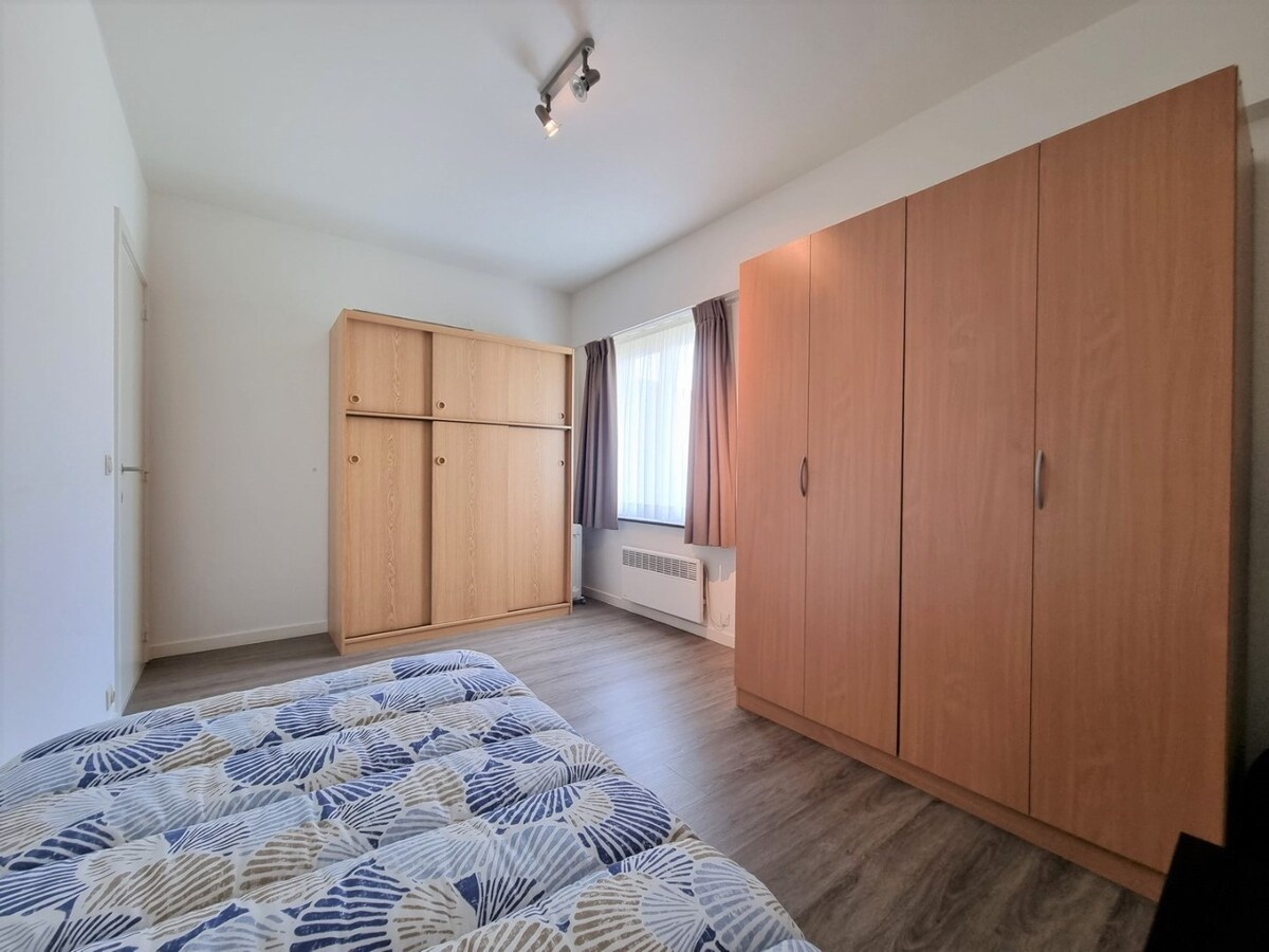 Goed gelegen, ruim  appartement met 3 slaapkamers en zonnige tuin - Heist 