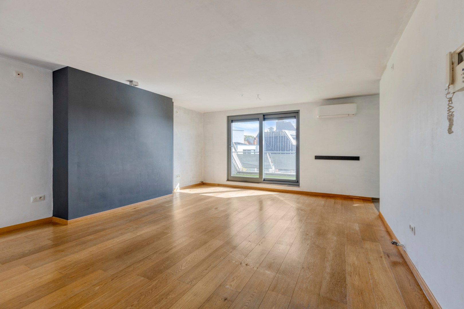 Energiezuinig dakappartement met 1 slpk. in het hart van Tessenderlo 