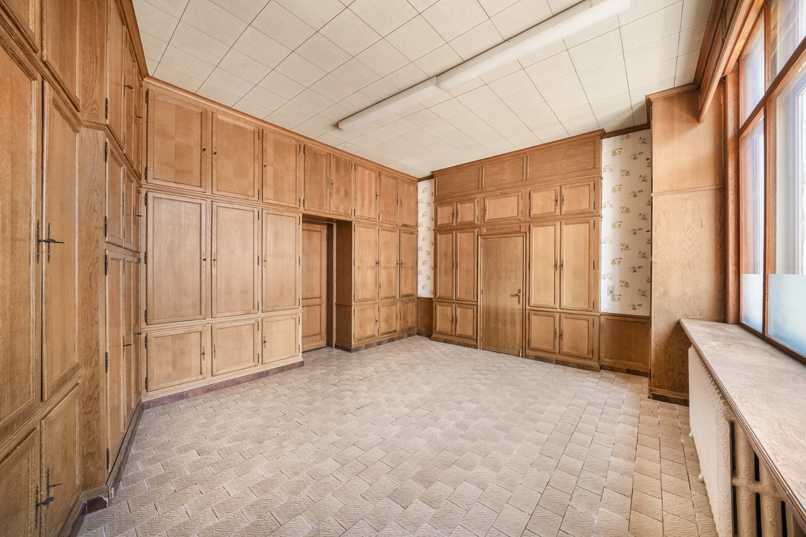 Uniek herenhuis in het centrum van Oudenburg 