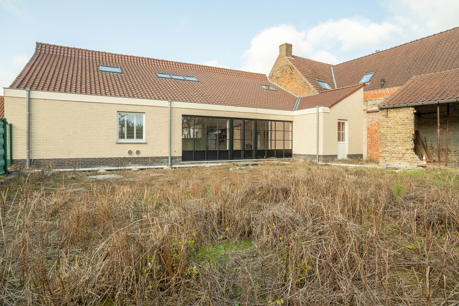 Gebouw voor gemengd gebruik te koop 