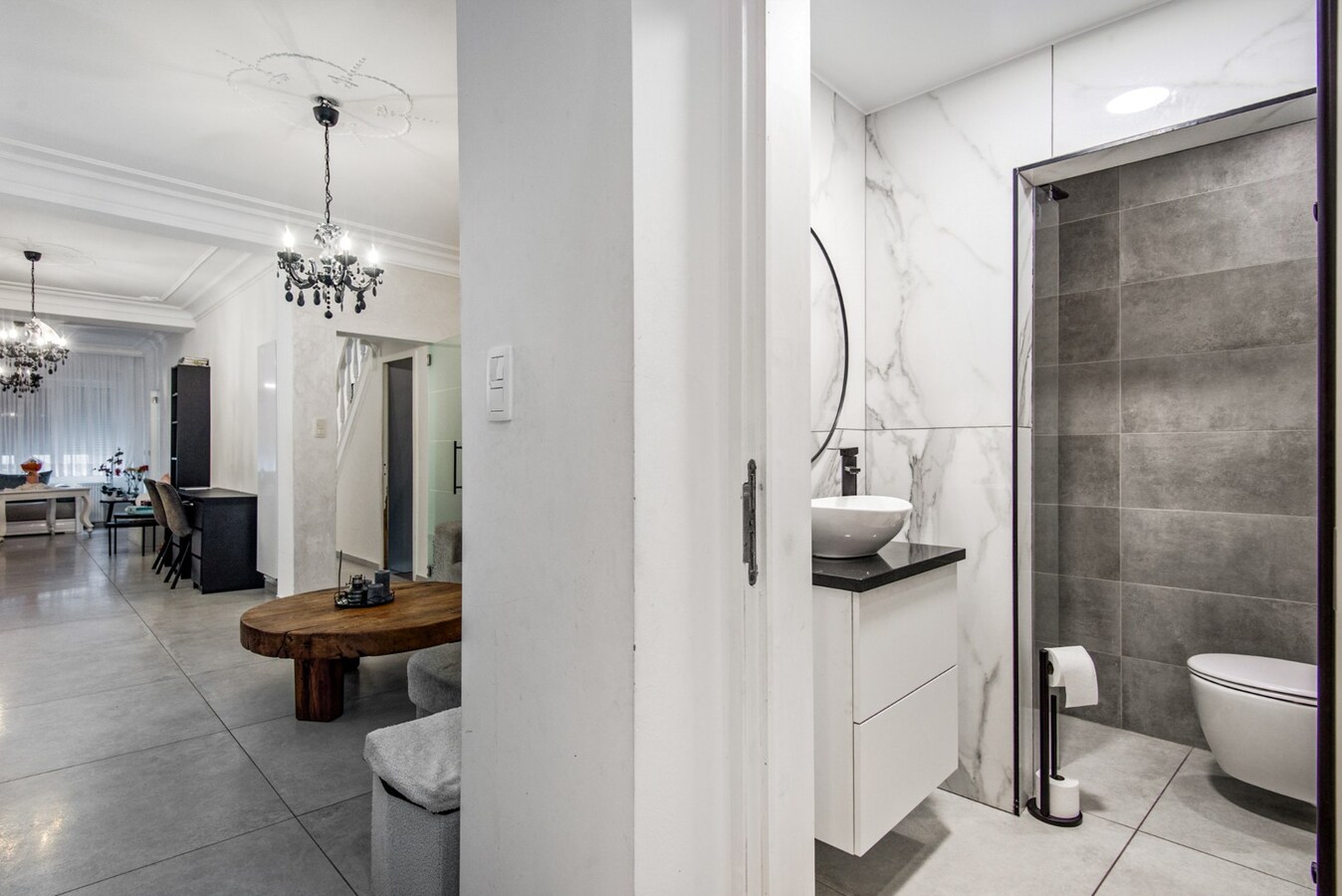 Gerenoveerde woning met 3/4 slpk, garage en tuin te Boom! 