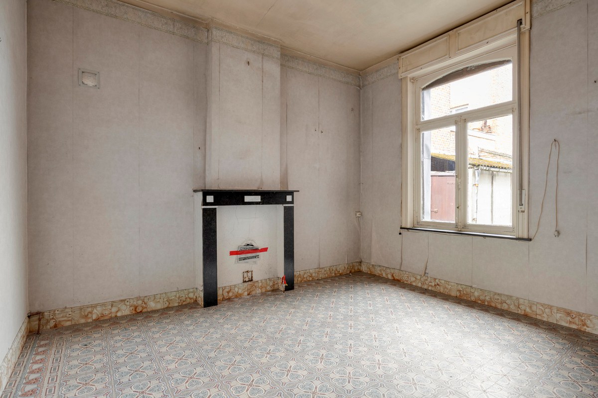 Half open bebouwing met 3 slaapkamers, tuin, terras en tuinhuis in Kessel-Lo! – EPC F kWh/m² - bewoonbare opp. 128 m² 