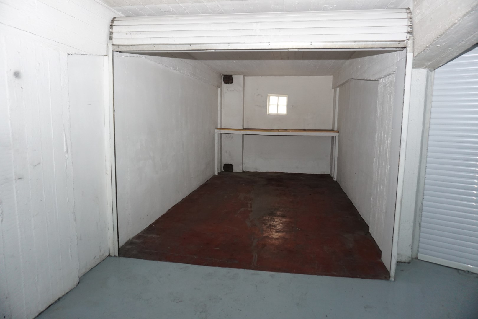 GARAGE BOX - SITUATION UNIQUE - CENTRE VILLE ! 