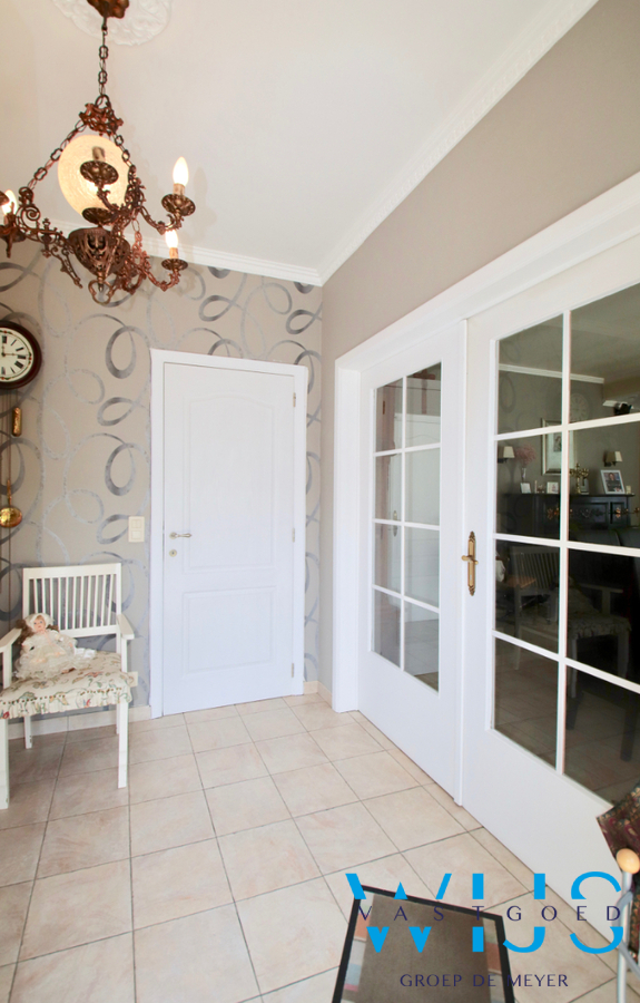 Prachtige alleenstaande woning op een aangenaam perceel van 1060m² in Doornzele ! 