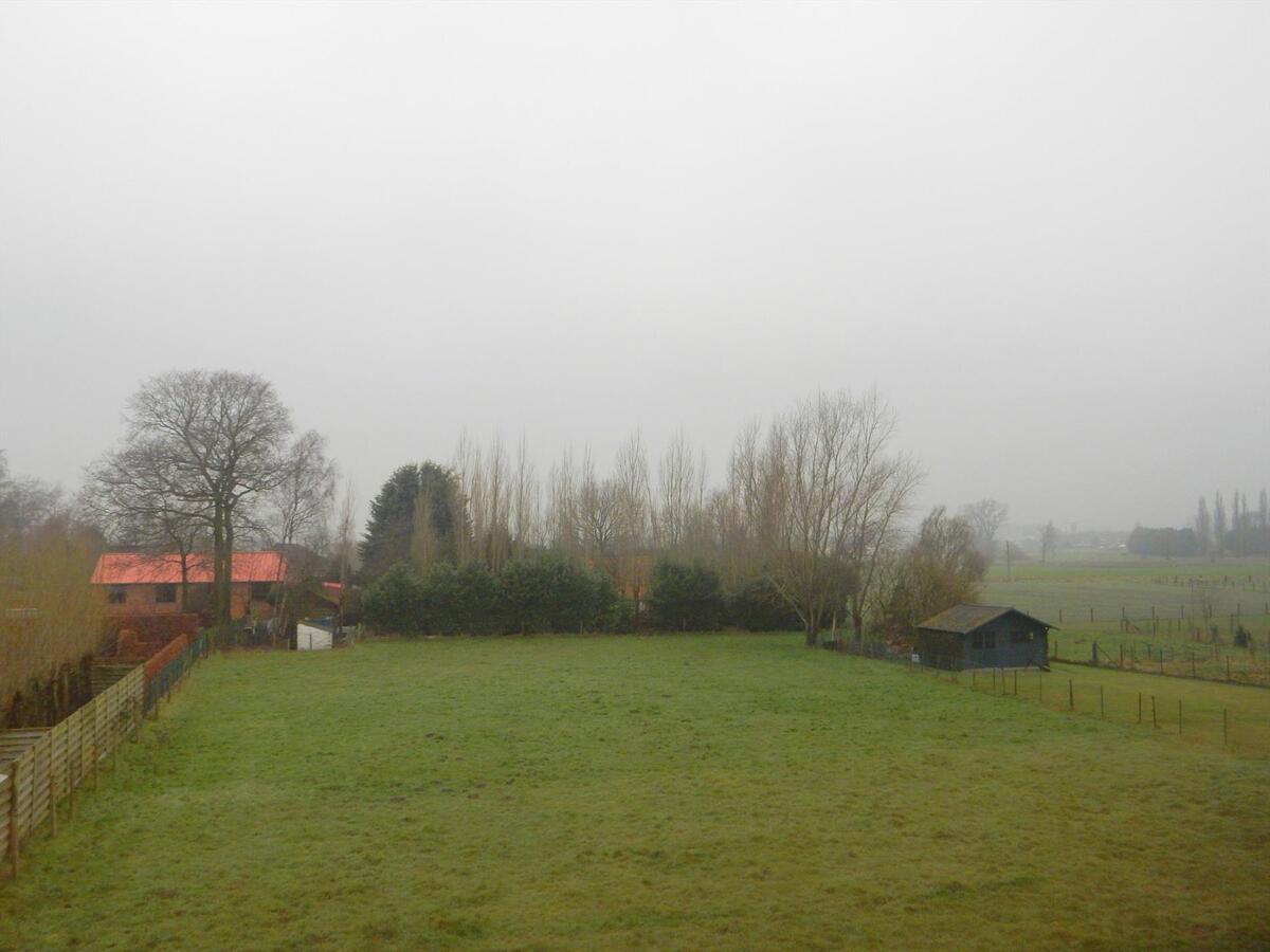 Charmante volledig gerenoveerde woning met 3 slaapkamers 