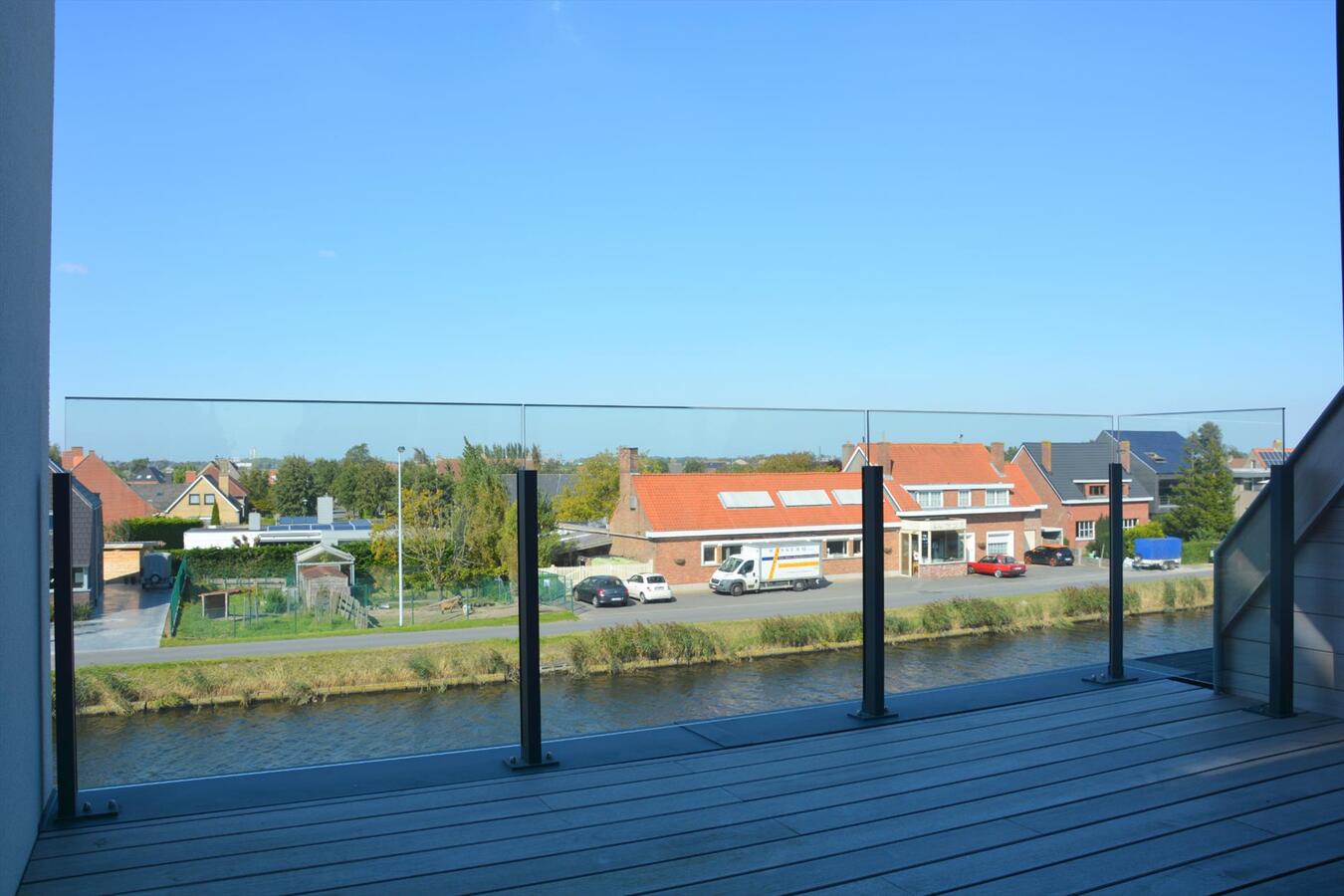 Prachtig duplexappartement  met 3 slaapkamers en grote terrassen 