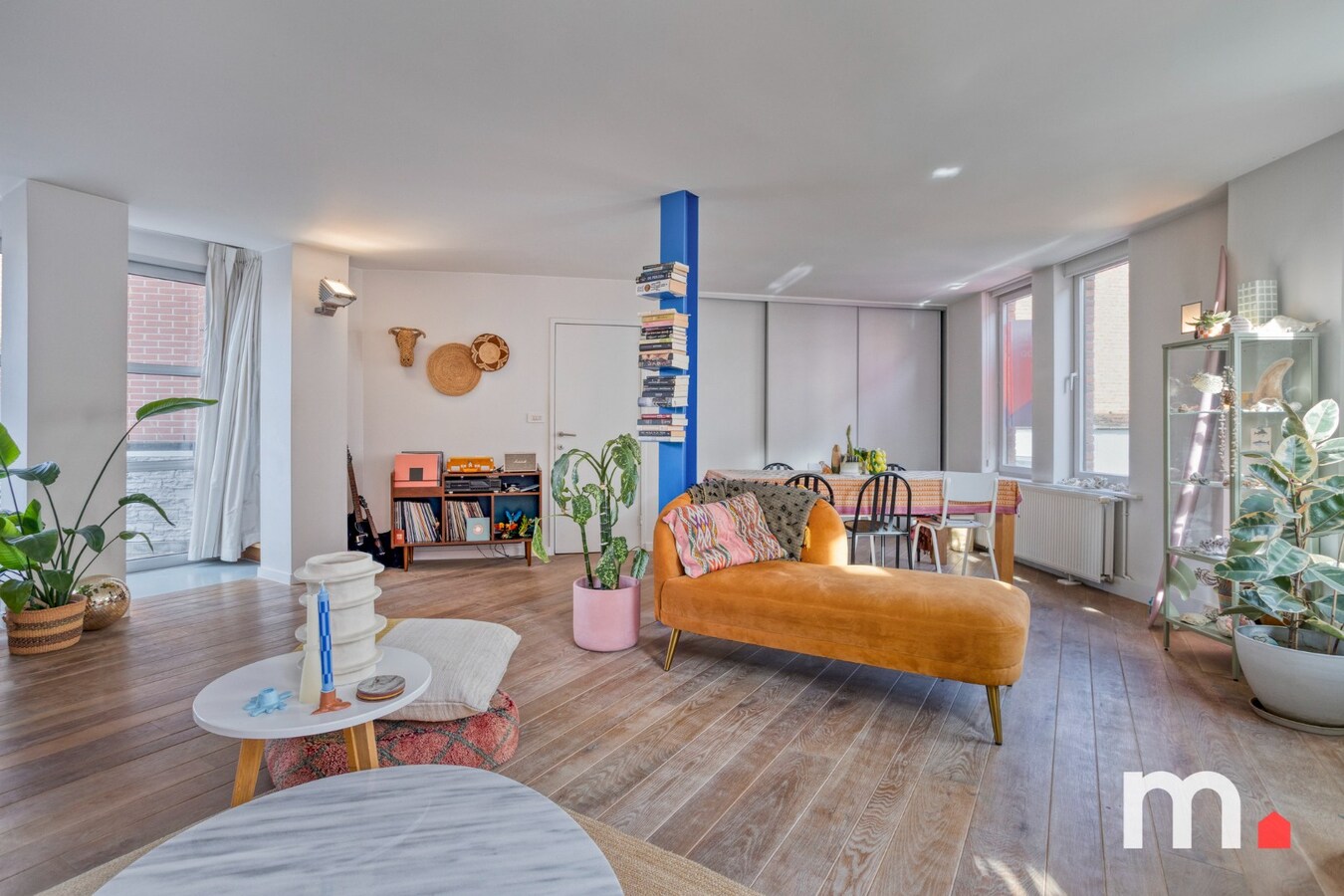 Instapklare woning met hobby ruimte te koop ! 