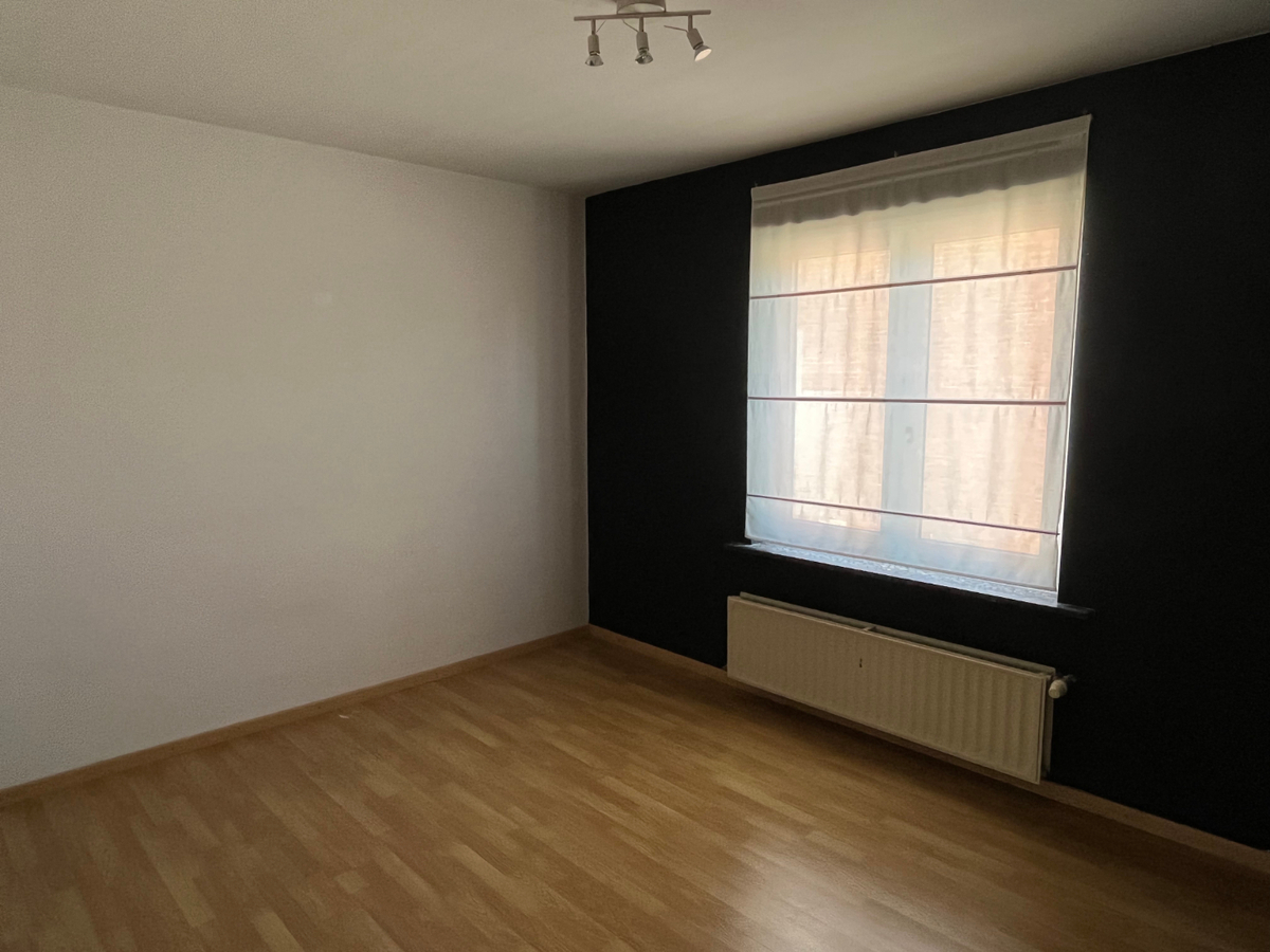Ruim 2-slpk-appartement mét terras te Gavere-Asper 