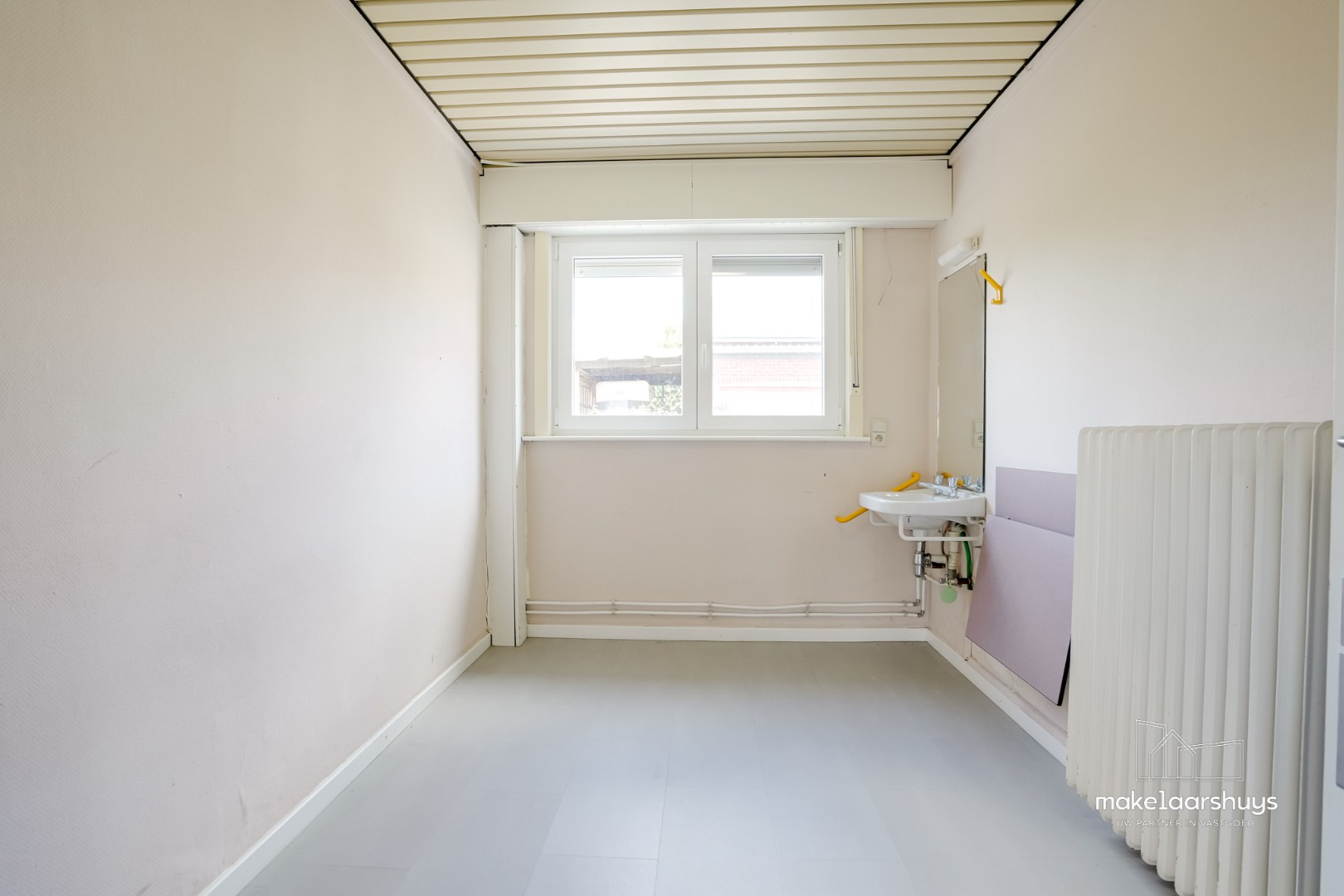 Voormalig woon &amp; gezondheids/welzijnsinstelling te Bellem 