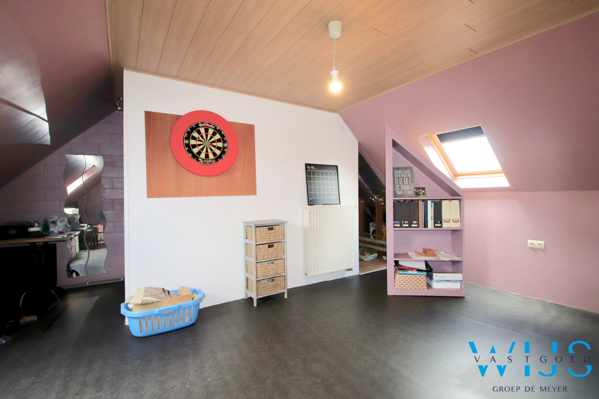 Zeer ruime HOB op een perceel van 934m2 te Evergem ! 