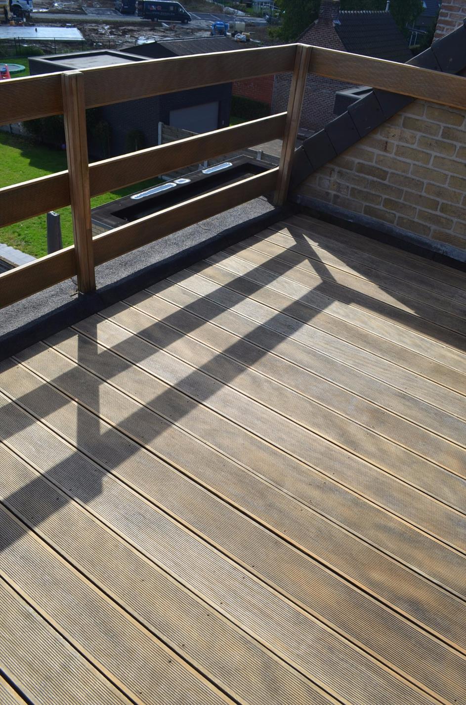 Appartement met 2 slpks, zuidelijk terras en garage te ADEGEM 