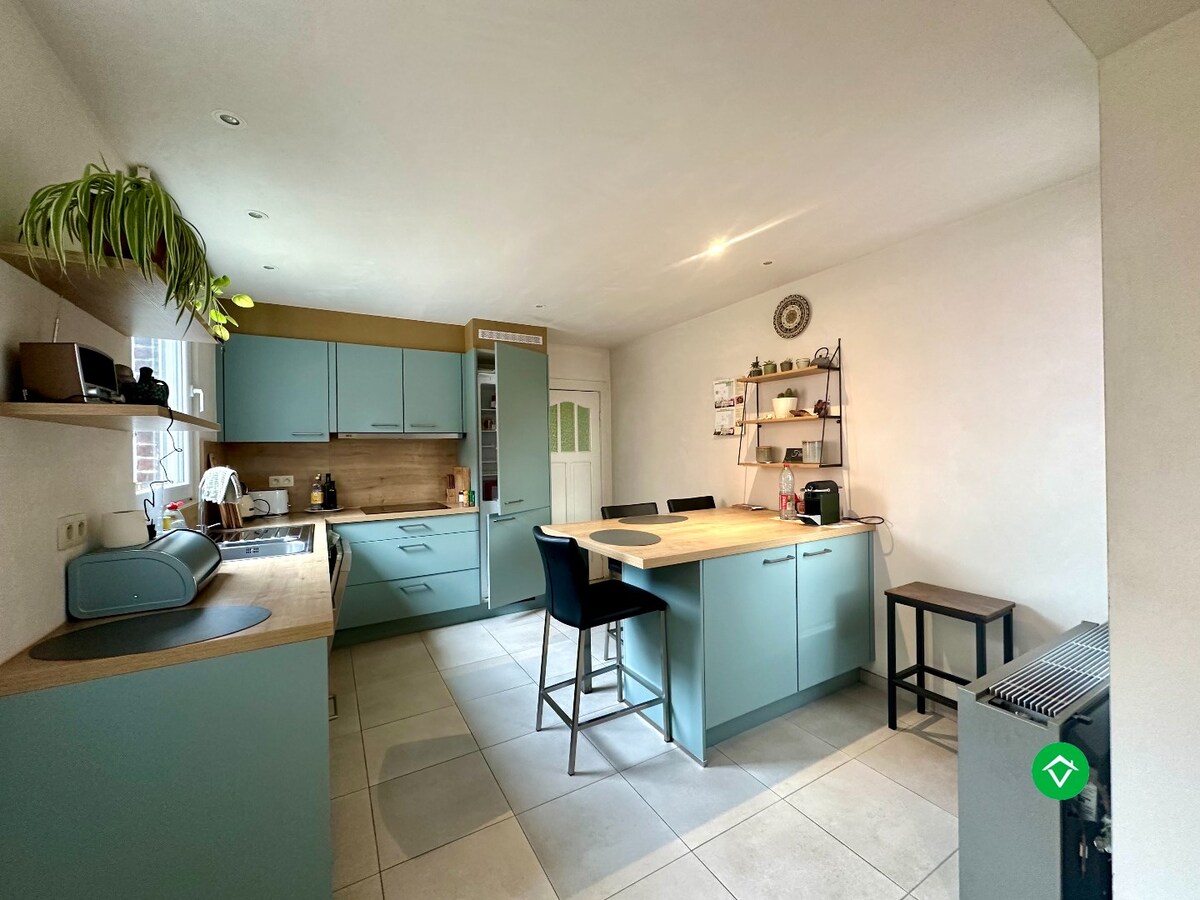 Instapklare open bebouwing op ruim perceel (1.426 m²) in rustige straat 