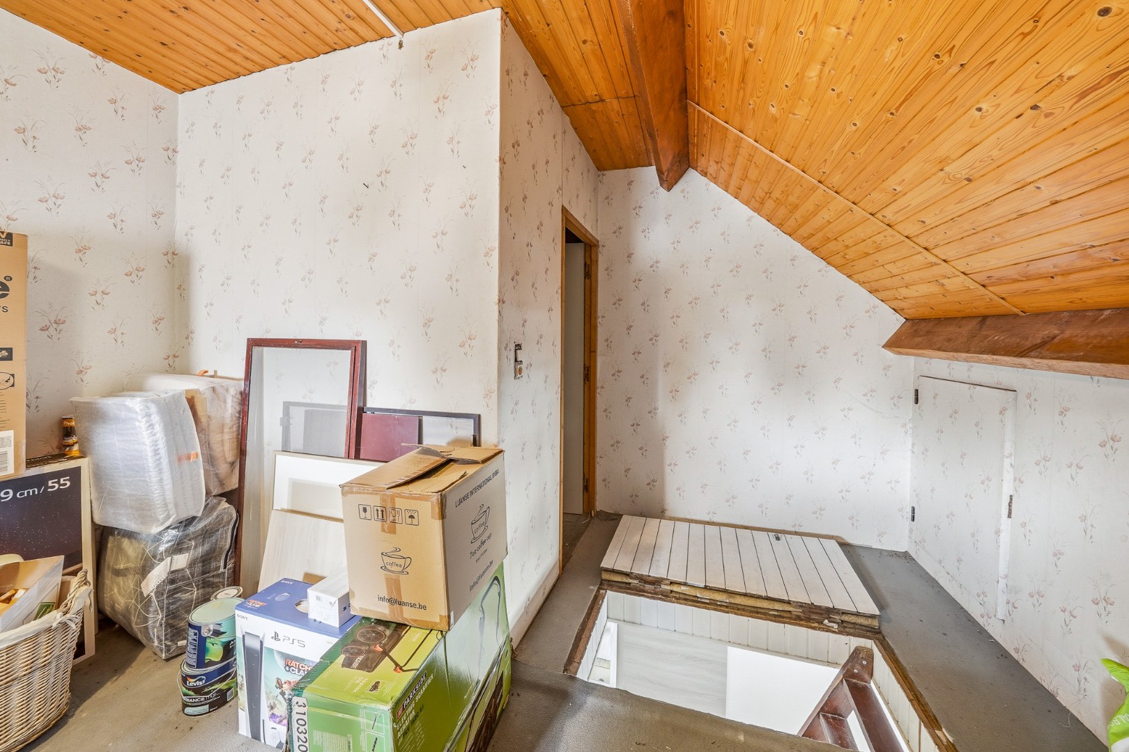 Halfopen woning met veel potentieel in Zandvoorde 