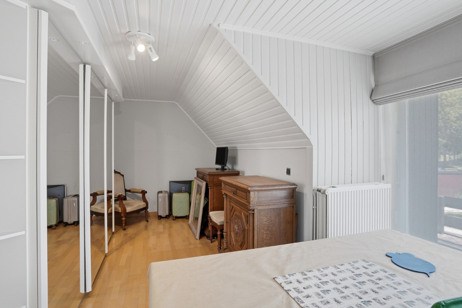 Alleenstaande woning met zonnige tuin op 980 m² 