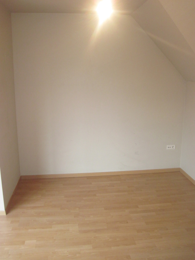 Lichtrijk appartement in centrum Asper.  GEEN VASTE KOSTEN ! 