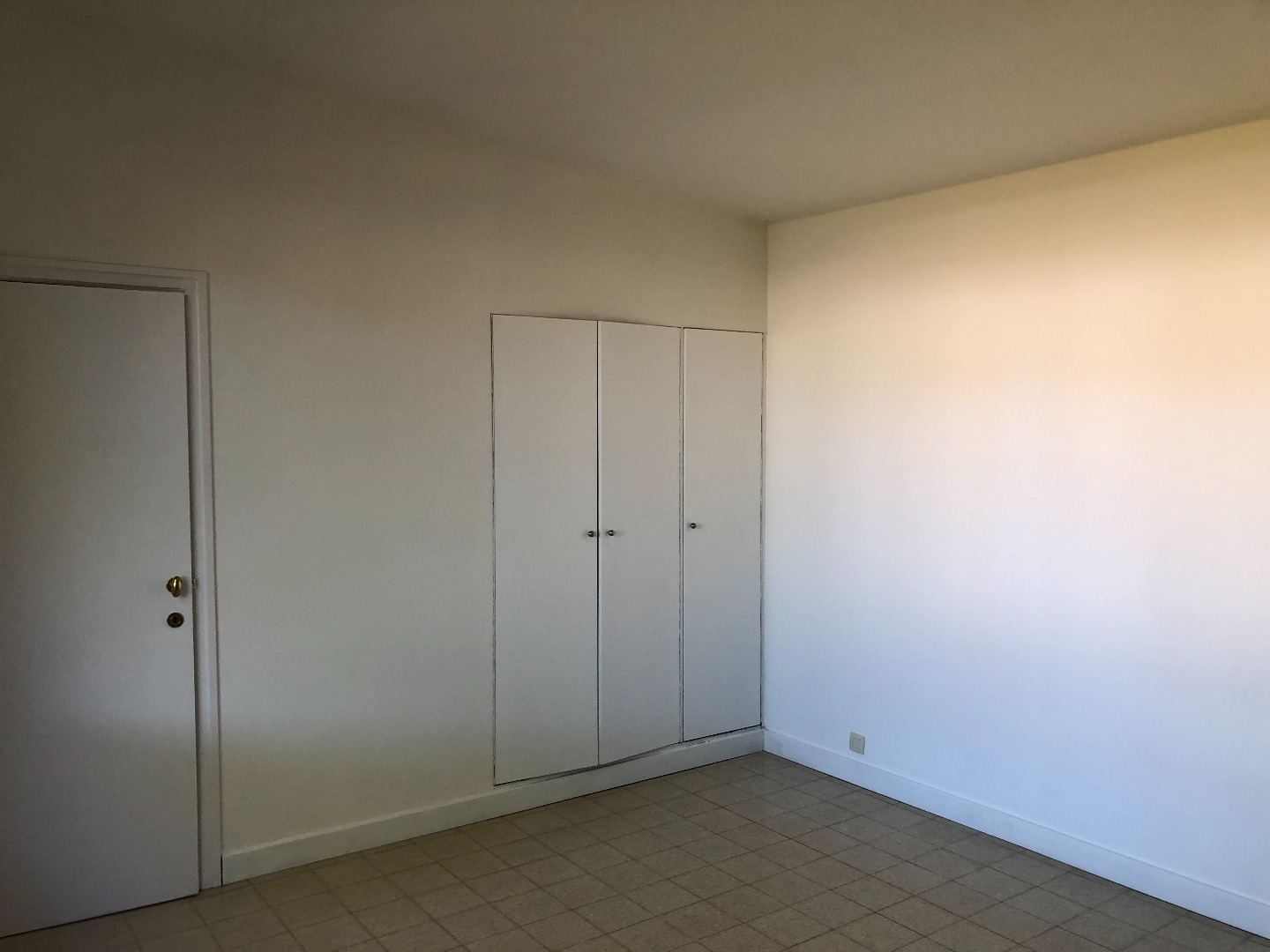 Vernieuwde ruime gezinswoning 