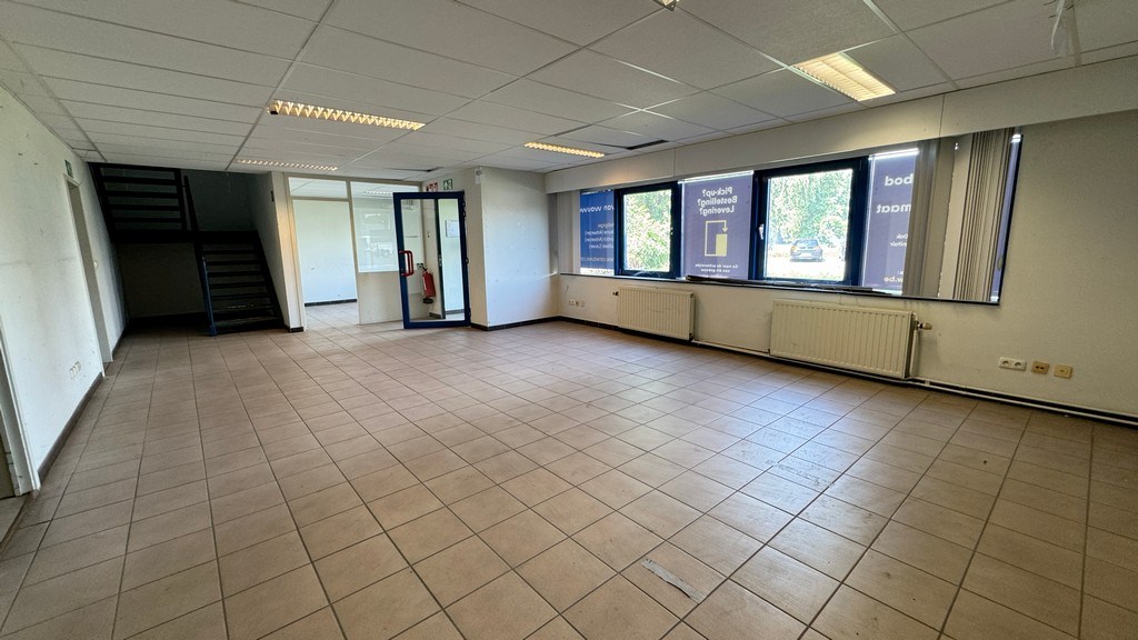 Magazijnen en kantoren te huur in Kontich