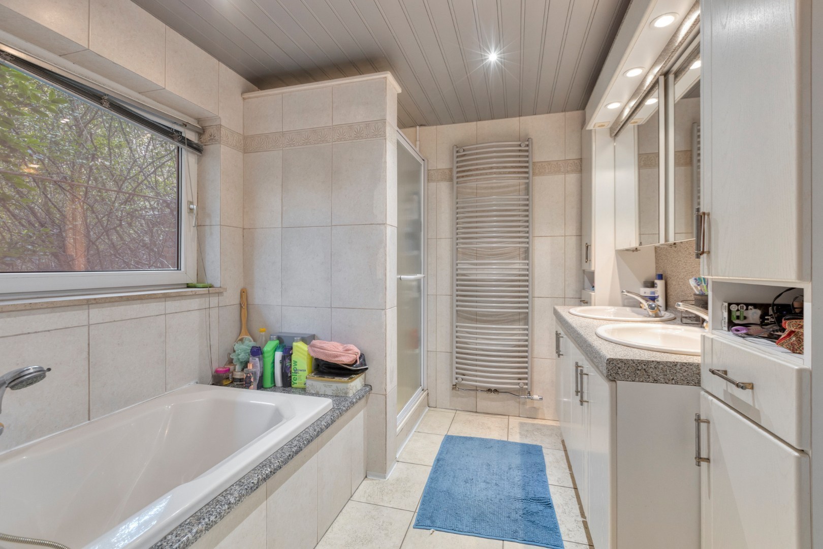 Ruime gezinswoning met 3 slpk. op prachtig perceel van 20a 81ca in Overpelt 