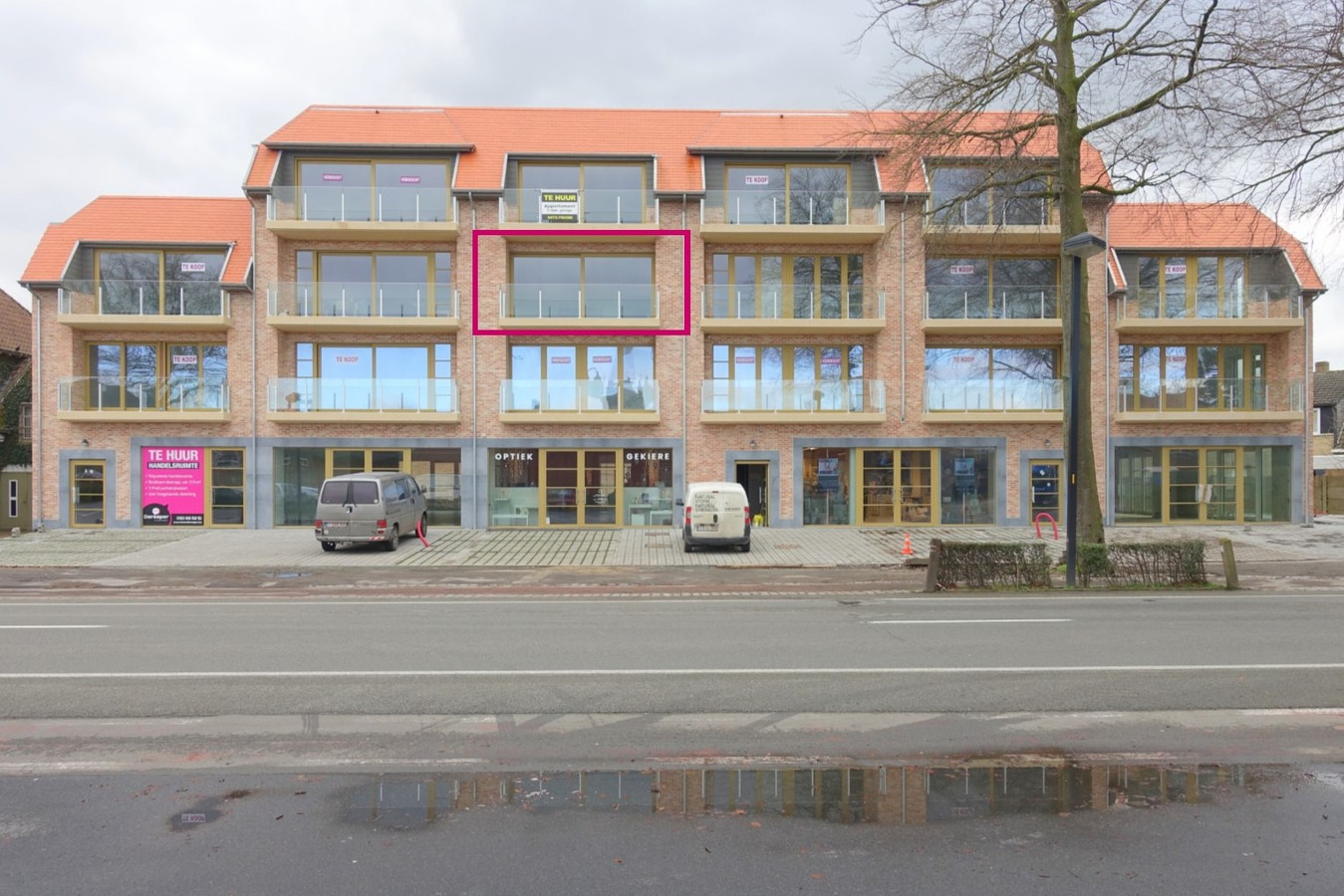 Prachtig nieuwbouwappartement met garage 