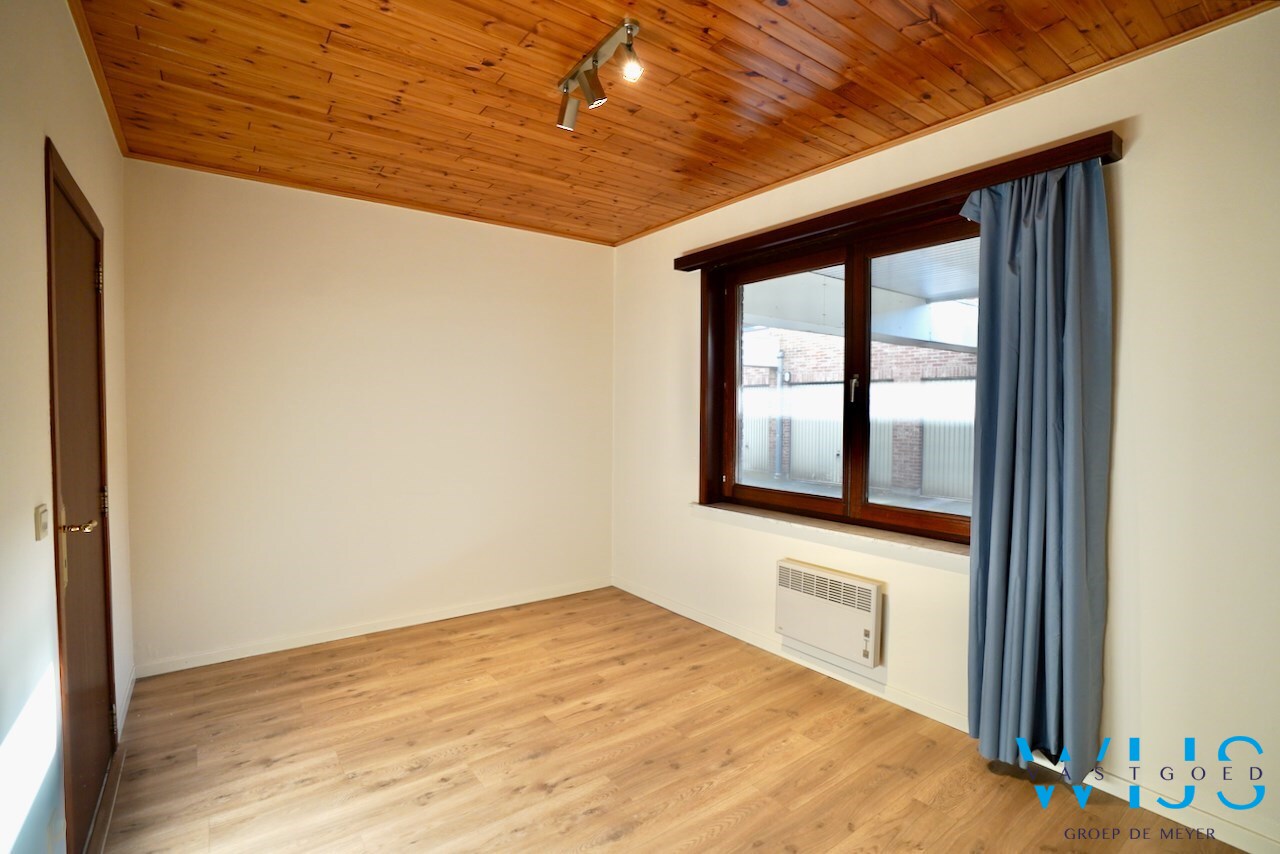 Gelijkvloers appartement met garage te Baarle/Drongen ! 