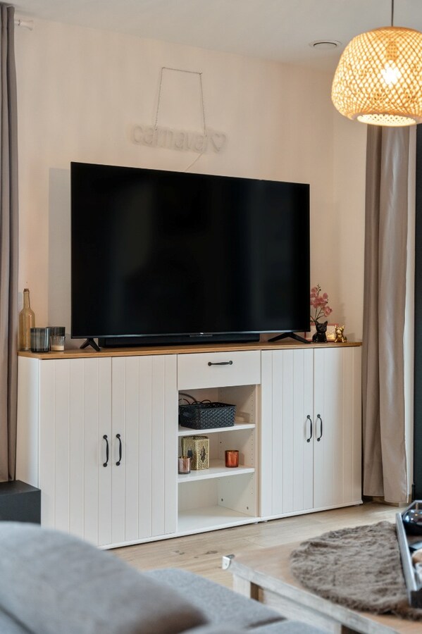 Recent, gelijkvloers appartement in een stijlvolle residentie mét ondergrondse parkeerplaats en kelderberging! 