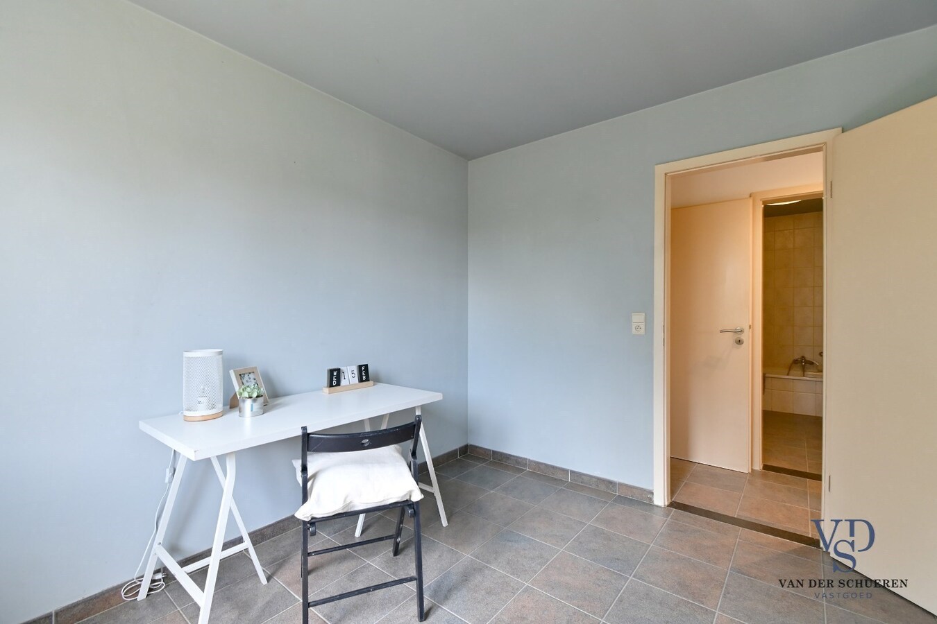 Bungalowwoning met afzonderlijke garage 