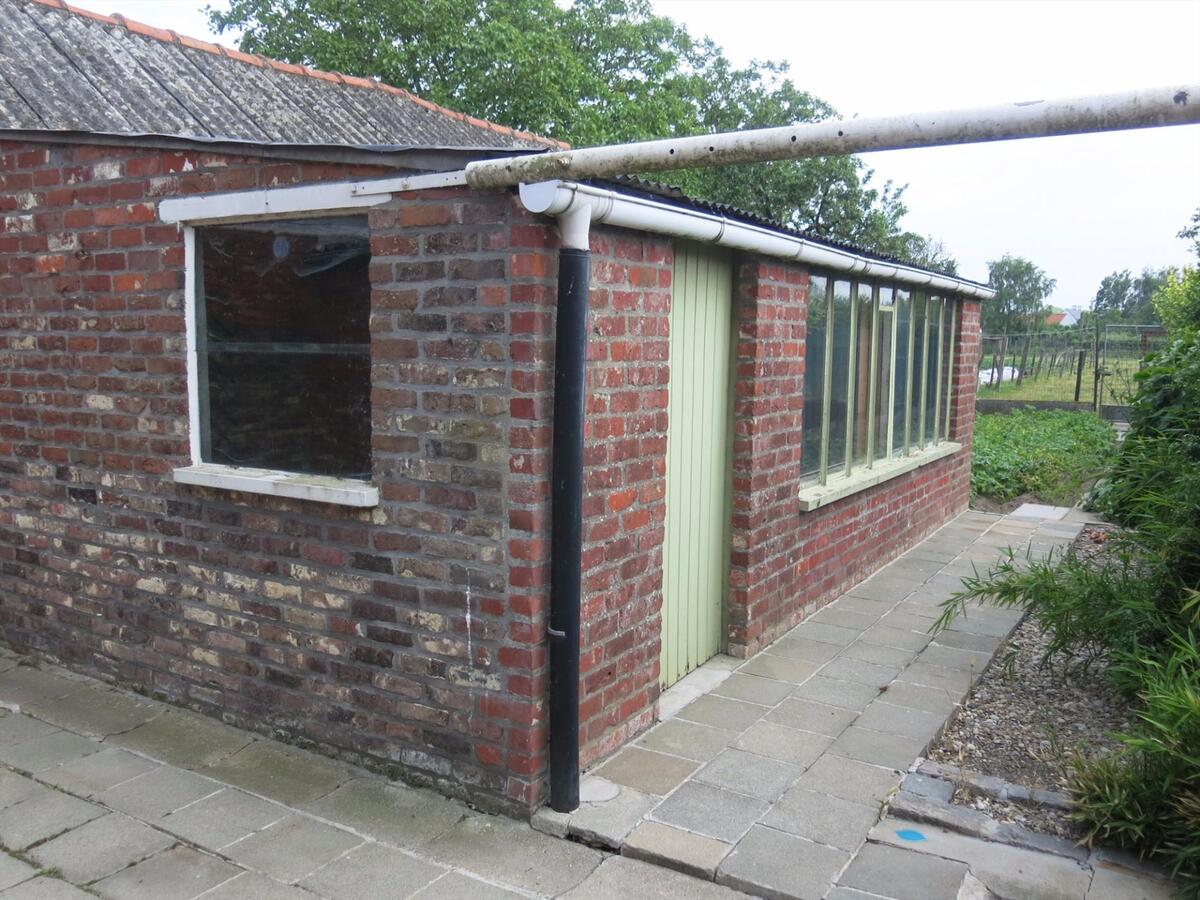 Knusse woning met garage 