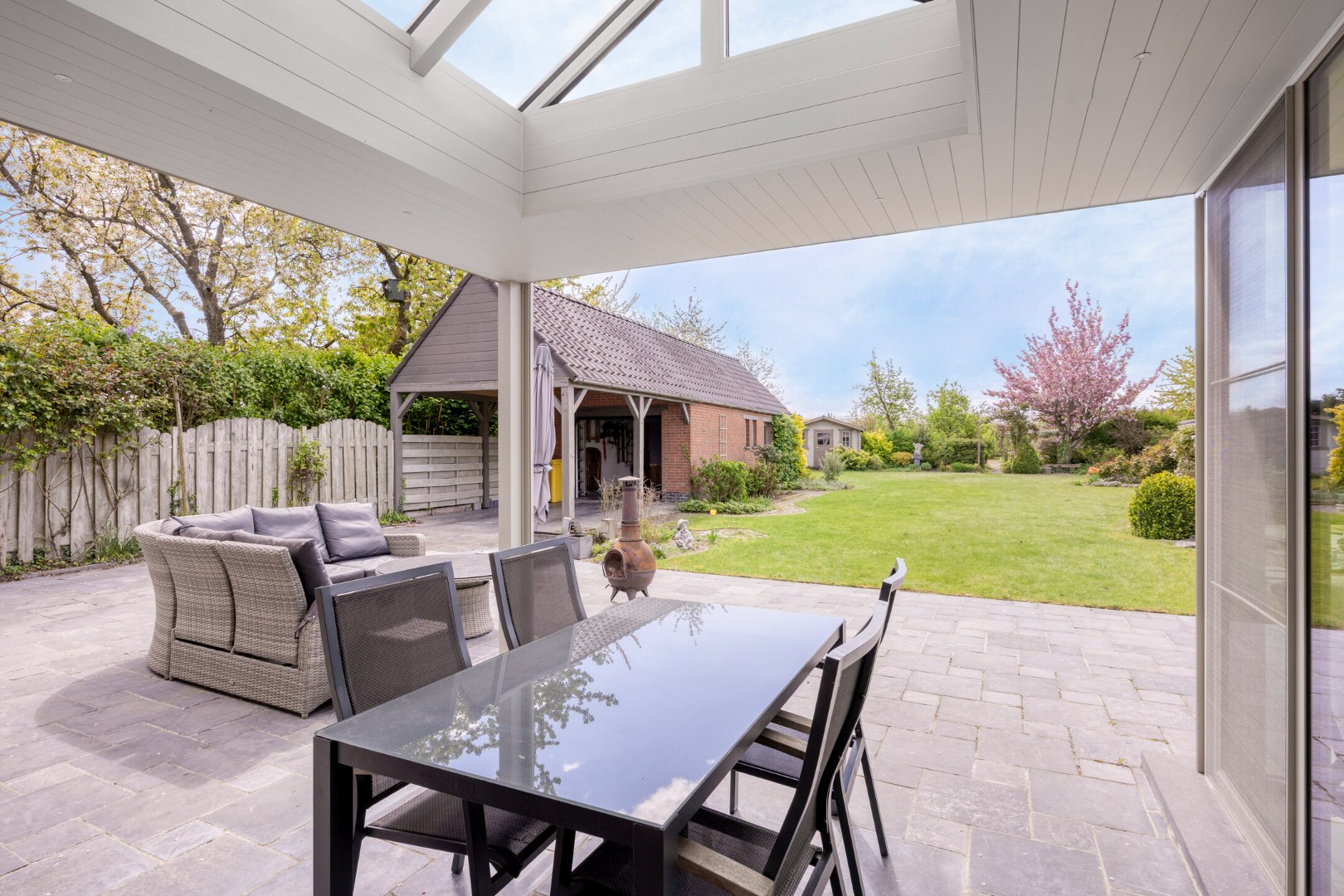 Open bebouwing met prachtige tuin en 4 ruime slaapkamers, garage, tuin en terras in Bierbeek – EPC 272kWh/m² 