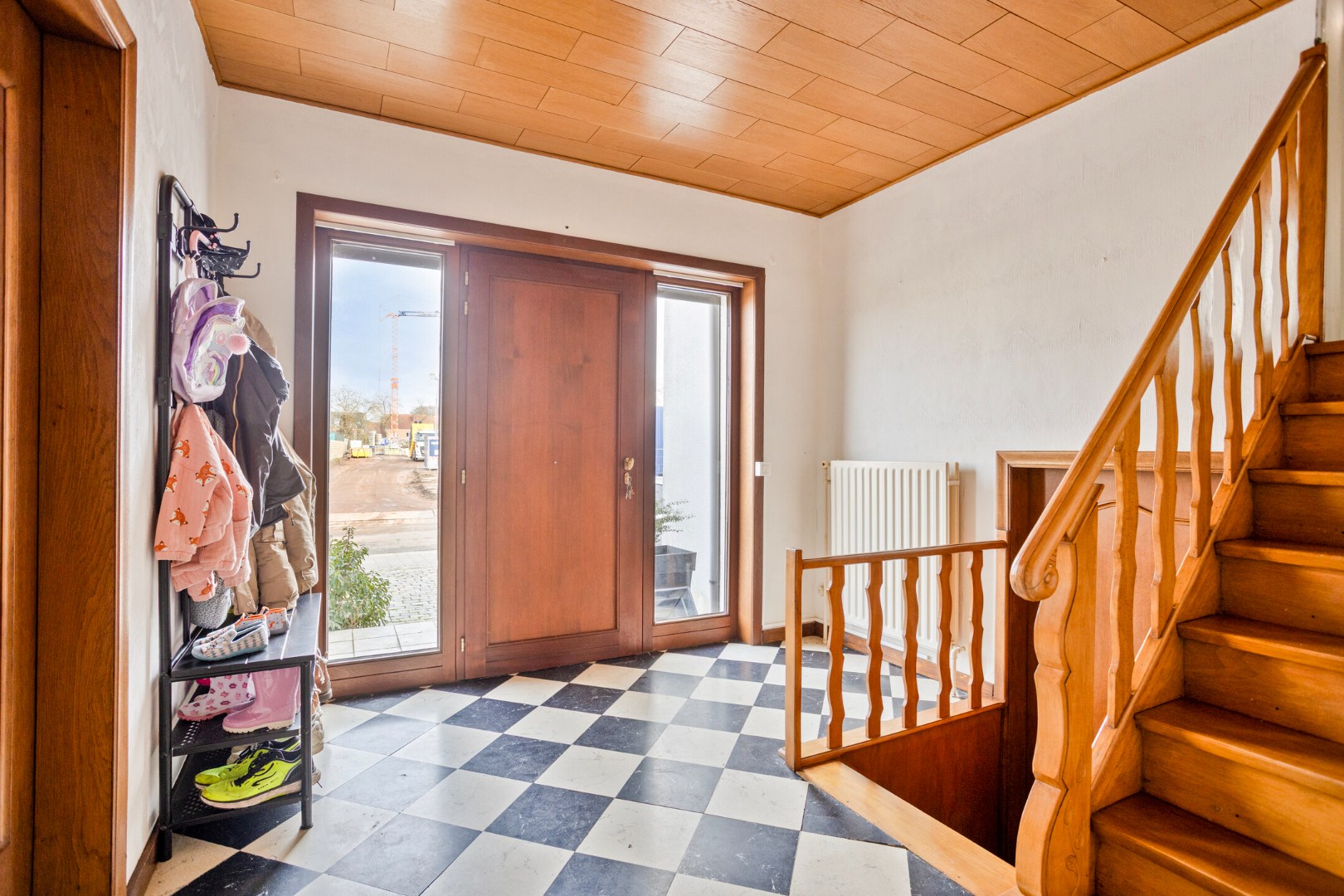 Te renoveren gezinswoning met 3 slpk. in het centrum van Meerhout 