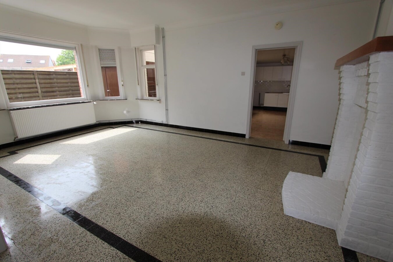 Woning met 3 slaapkamers en garage centrum-Ardooie 