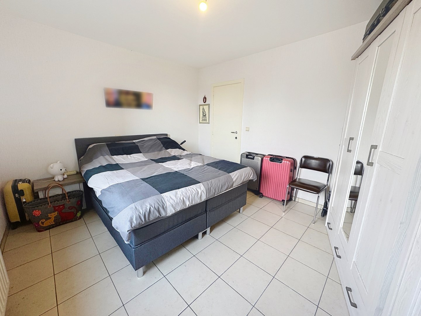 Recent en centraal gelegen appartement met garage 