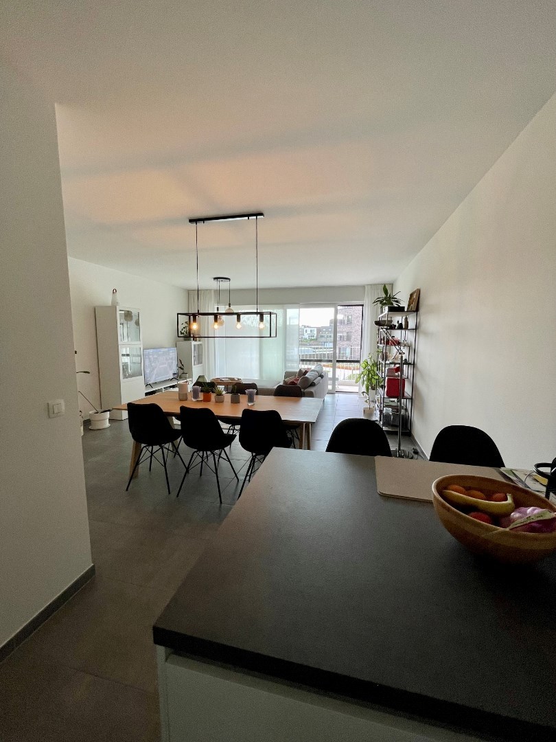 Appartement met 2 slpk en garage 