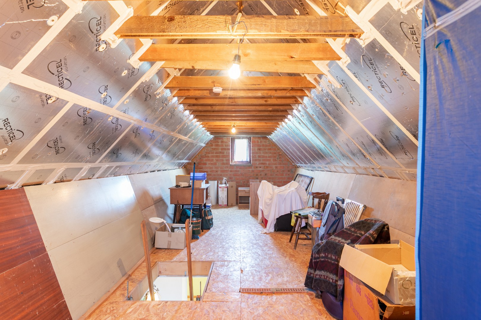 Verzorgde woning met 3 slpk, garage en tuin 