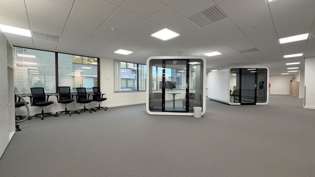 Instapklare kantoren te huur in centrum Antwerpen