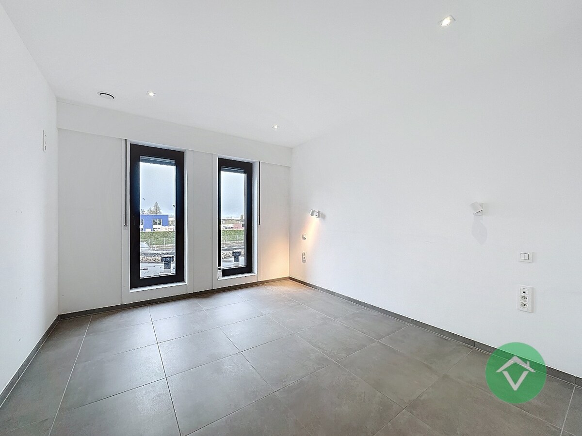 Prachtig dakappartement te Koekelare. 