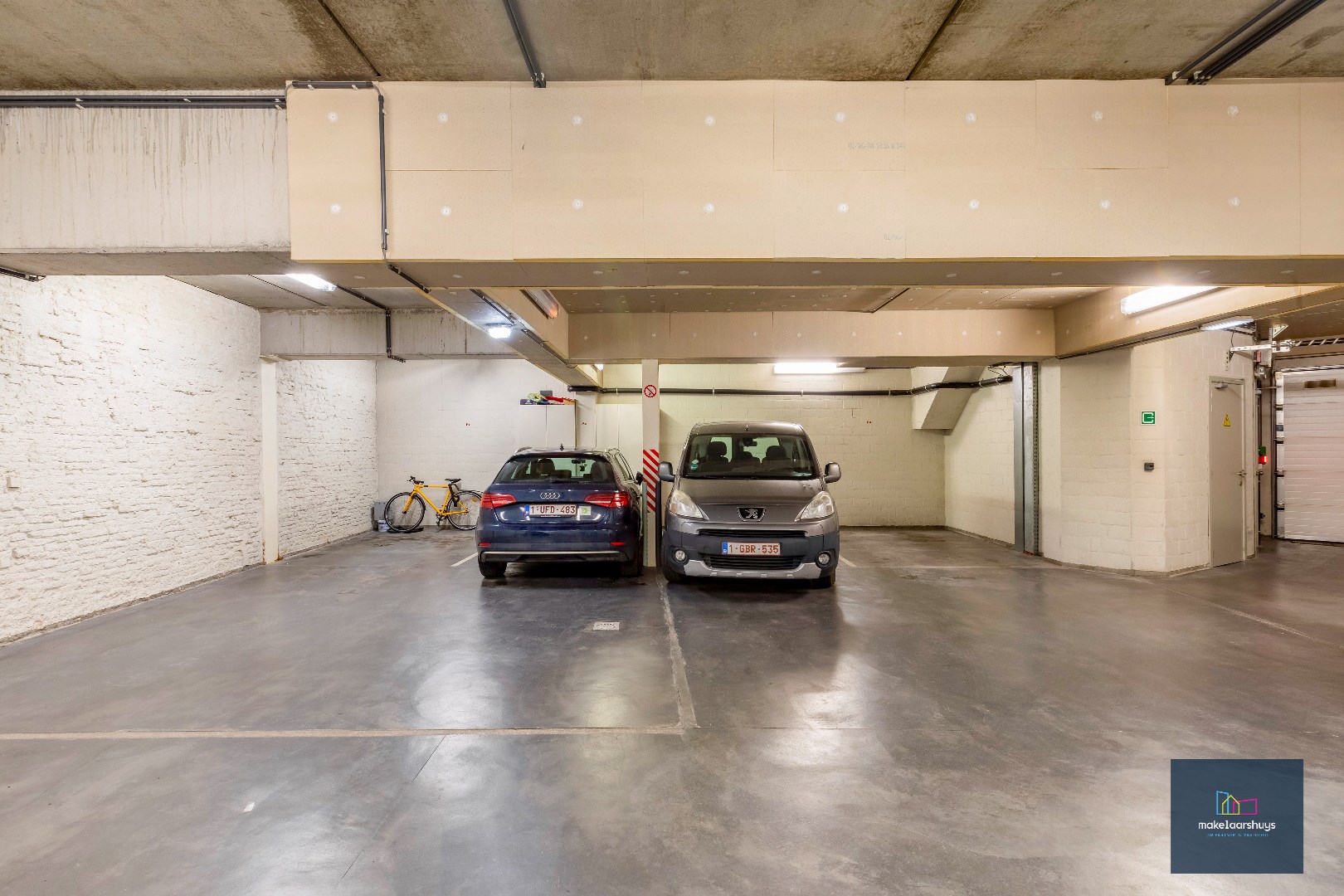 Ruim en goed gelegen 1-slp.app. met groot terras en overdekte staanplaats 