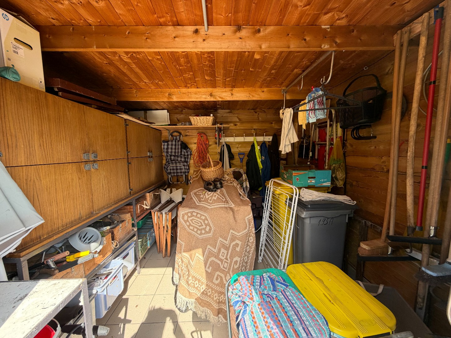 Zeer net gelijkvloers appartement met twee slaapkamers nabij het centrum van Geel 