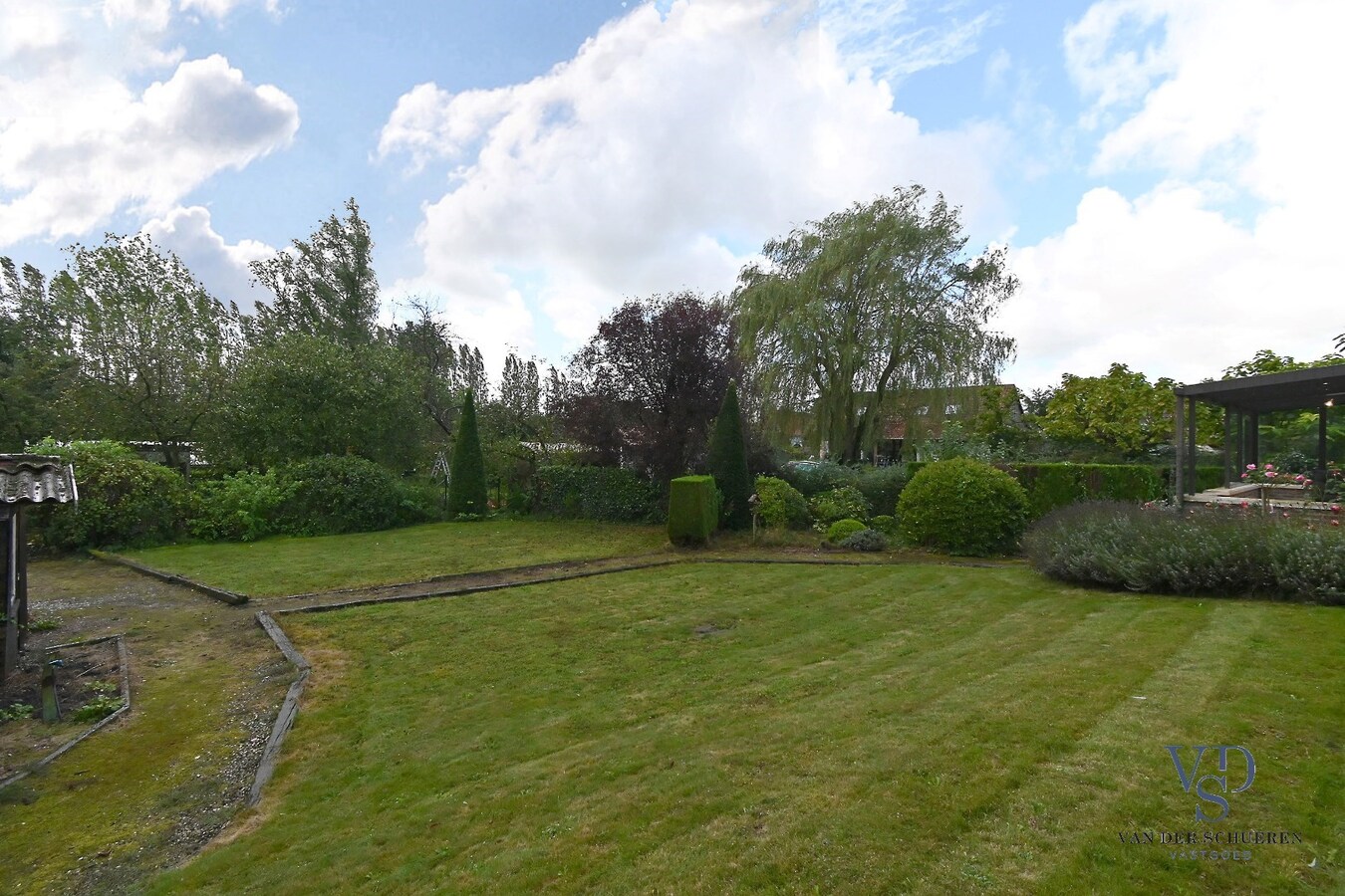 Tijdloos wonen in 't groene Schelderode. 