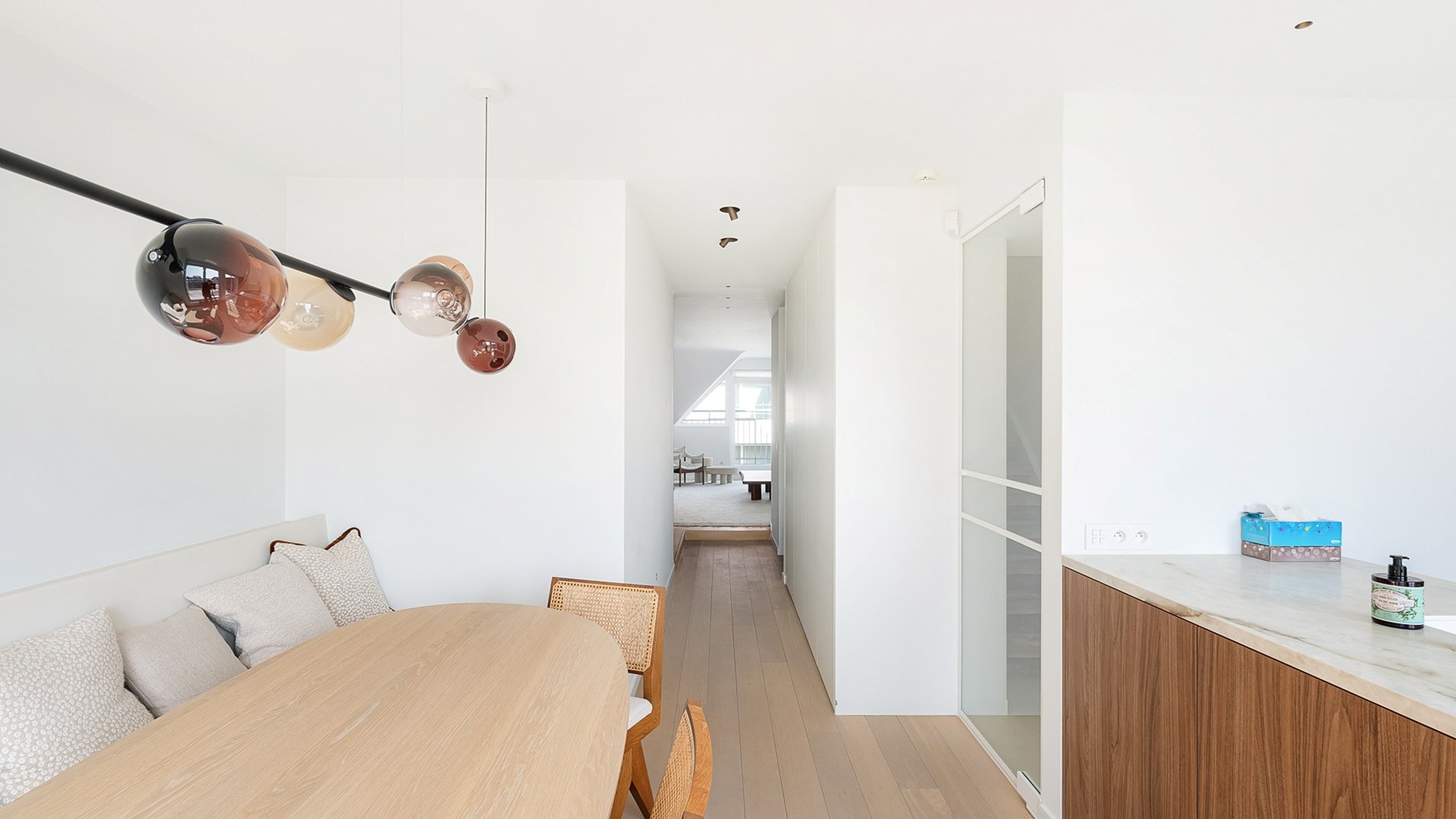 Magnifique appartement duplex rénové avec 3 chambres à vendre à Knokke 