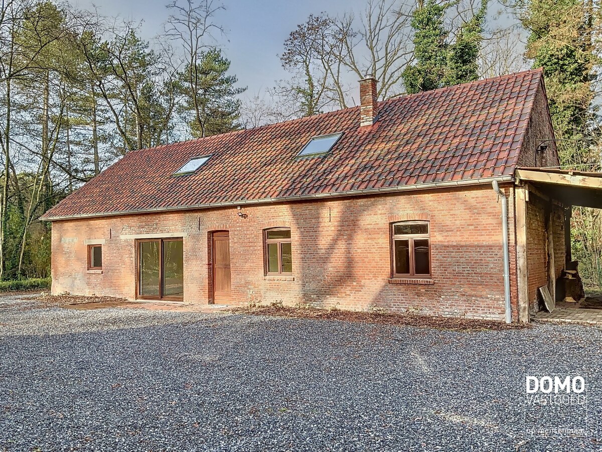 LANDELIJKE WONING MET 3 SLAAPKAMERS EN TUIN IN LUMMEN 