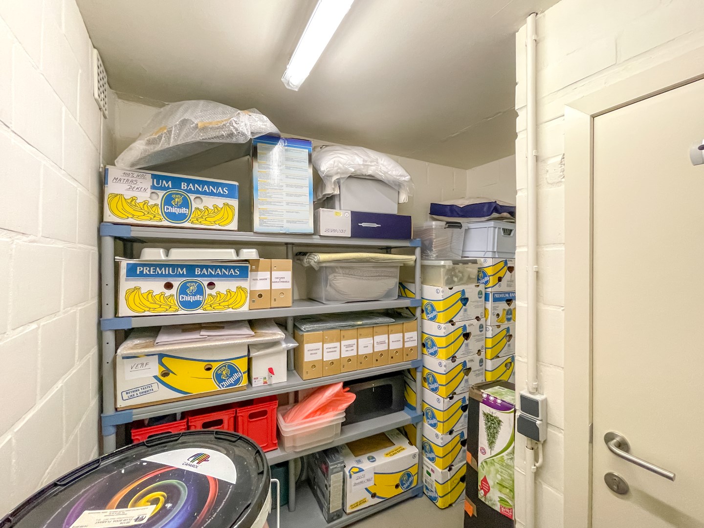 Praktische berging te koop in centrum Oudenburg (Kapellestraat) ! 