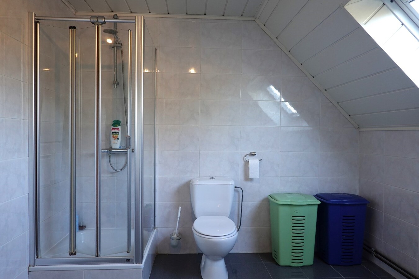 Stijlvolle villa met 4 slaapkamers en grote tuin 