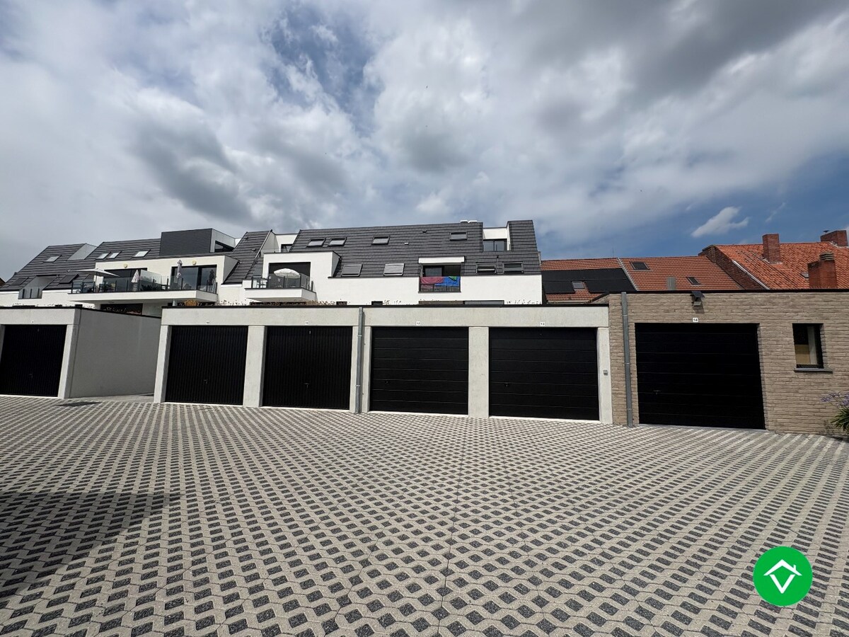 Uniek nieuwbouw appartement met 2 slaapkamers en veel zonlicht te Eernegem 