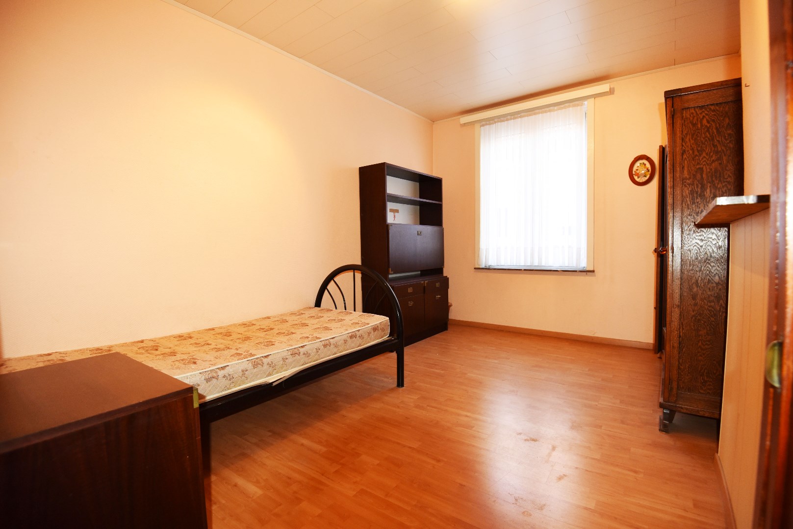 Te renoveren rijwoning  te centrum Eeklo 