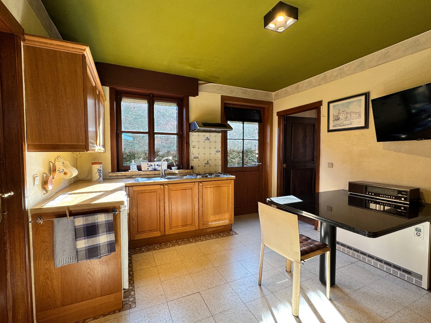 Charmante woning met garage en tuin op 963 m² te Zulte 