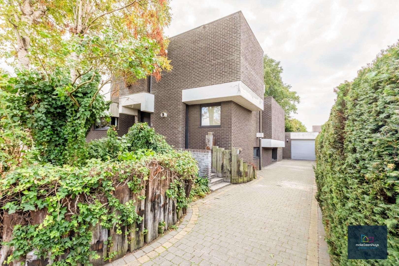 Architecturale woning op een rustige ligging 