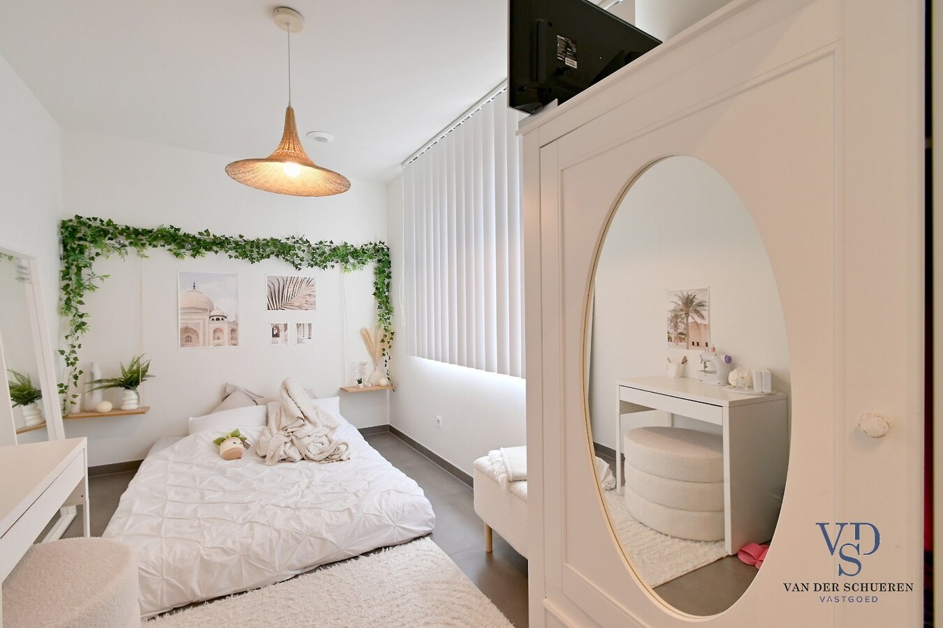 Unieke woning mét tuin in Eke. 